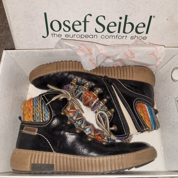 Josef Seibel rainbow thread and leather Maren boots (not available in Canada!) - Picture 1 of 5